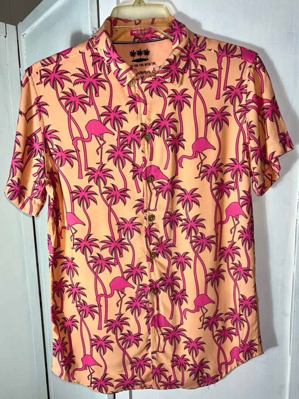 Vacay Spirit Wo Sz XS Pink button down Flamingo Palm Print Short-Sleeve Shirt